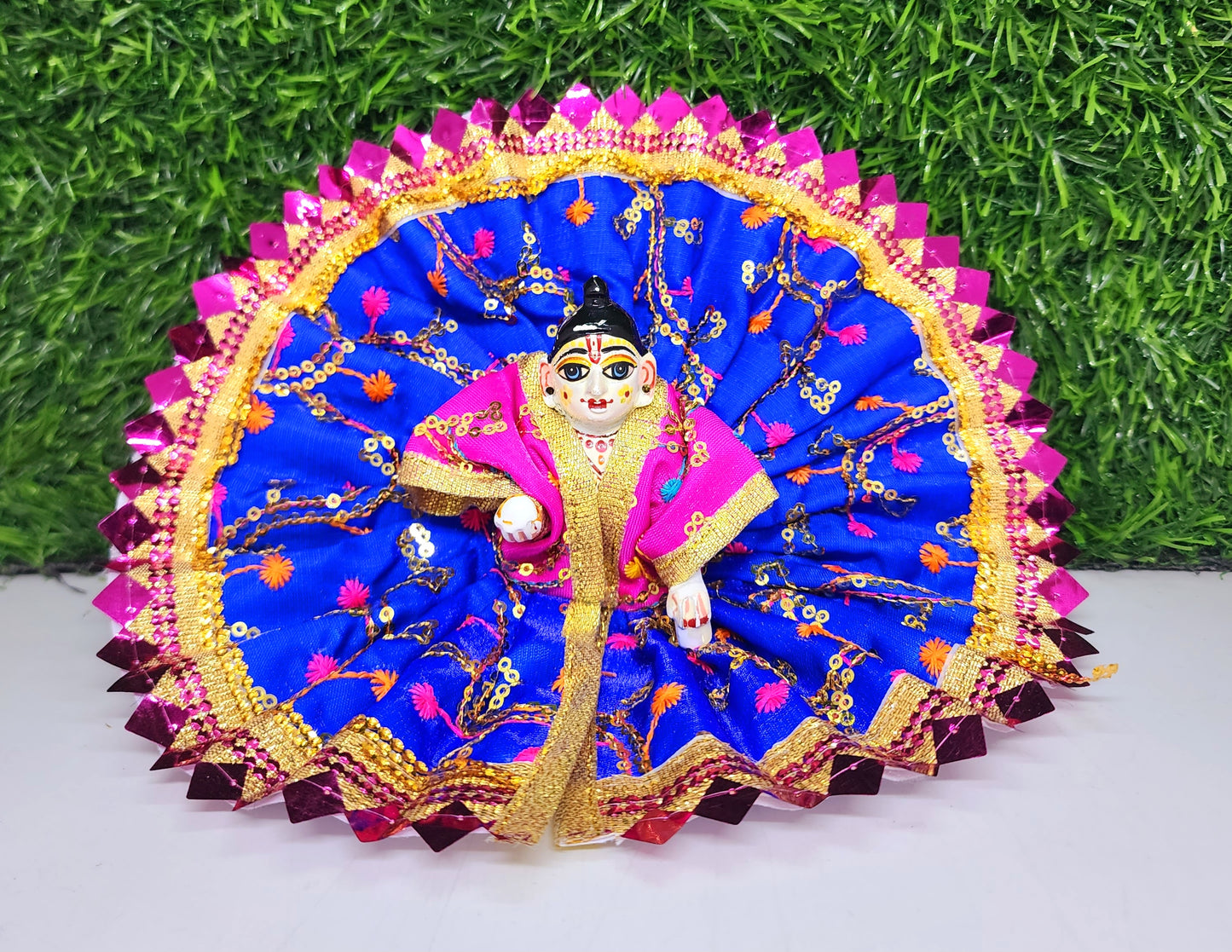 laddu gopal beautifull sitara design with lace fancy dress