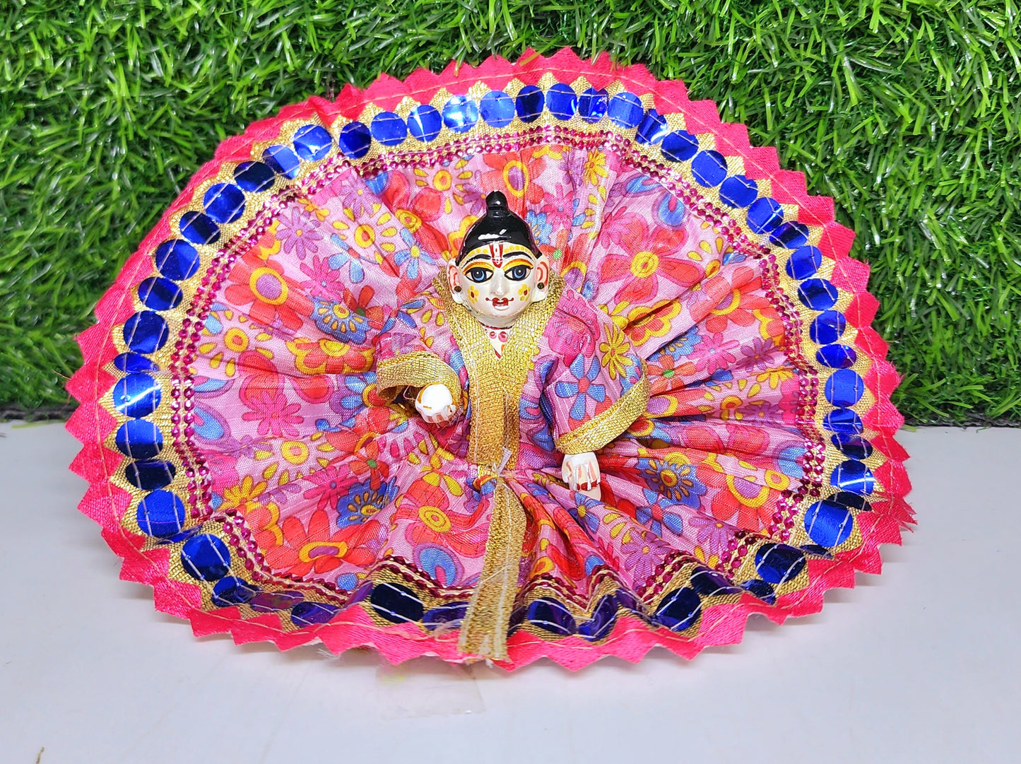laddu gopal beautifull sitara design with lace fancy dress