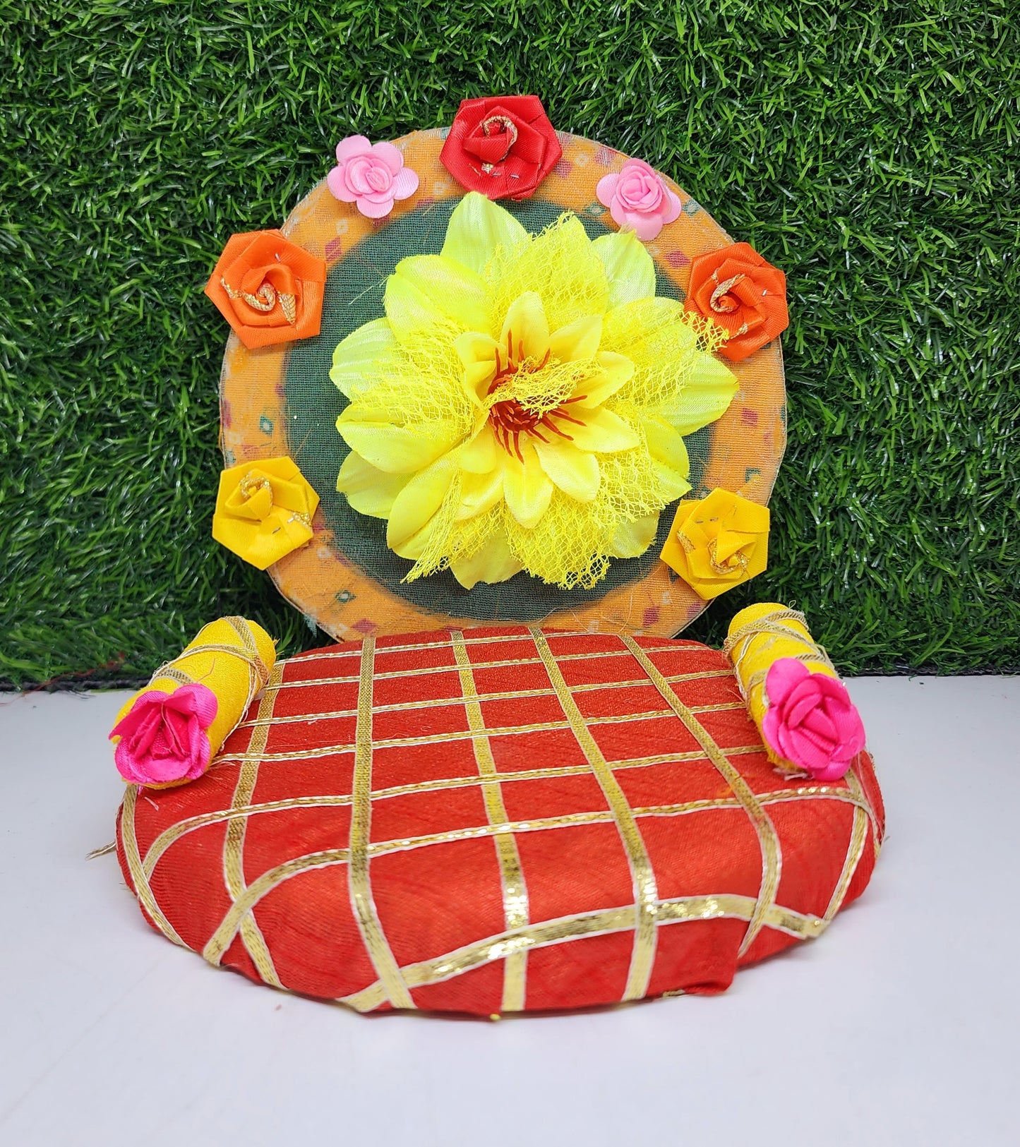 beautiful flower design heavy singhasan for laddu gopal ji [Random color]