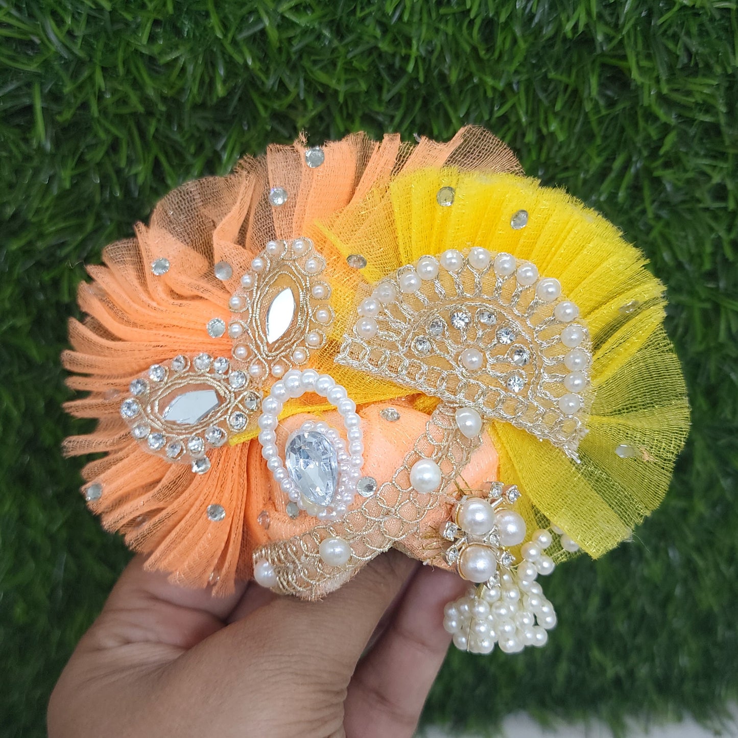 Yellow with peach pagdi for laddu gopal ji