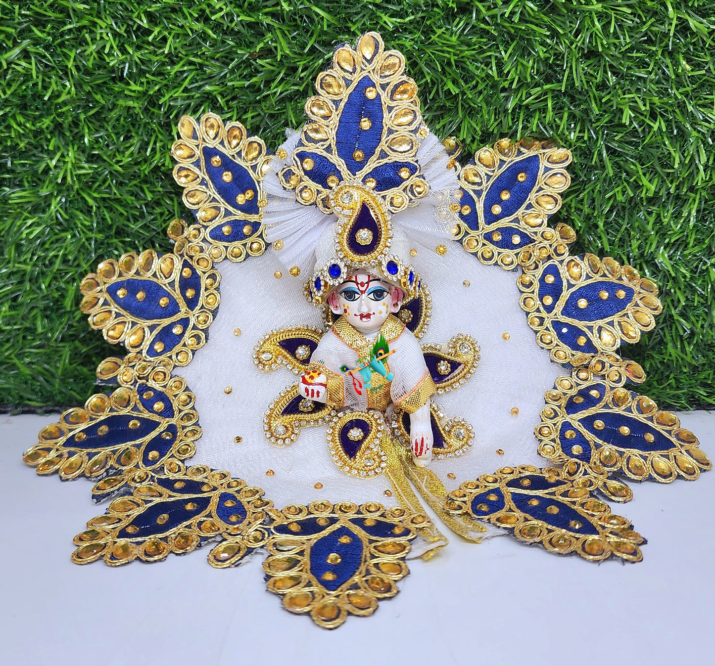 laddu gopal diya patch heavy dress with pagdi