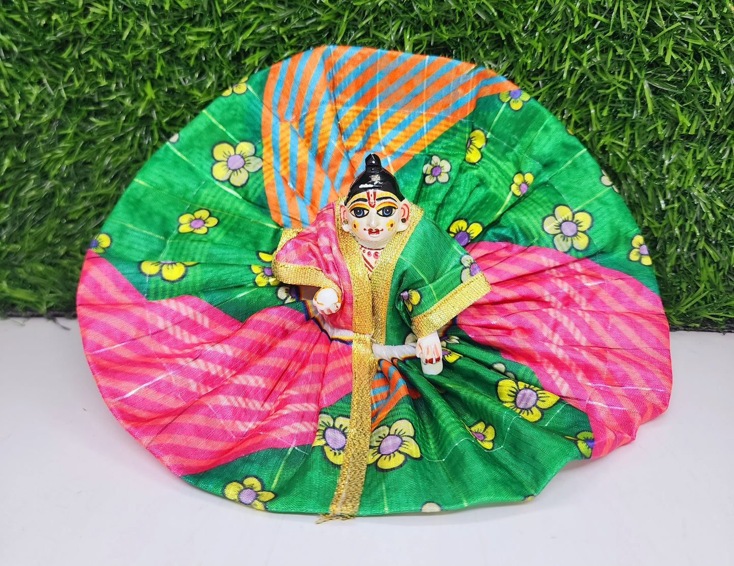 laddu gopal beautifull lehriya design with flower fancy dress