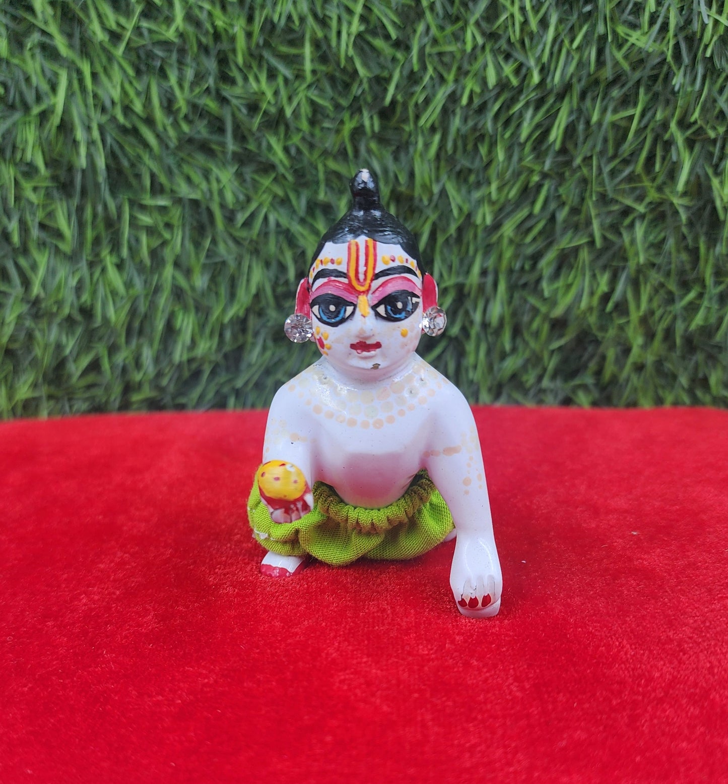 Beautiful earing for laddu gopal ji random colour [ER -2]