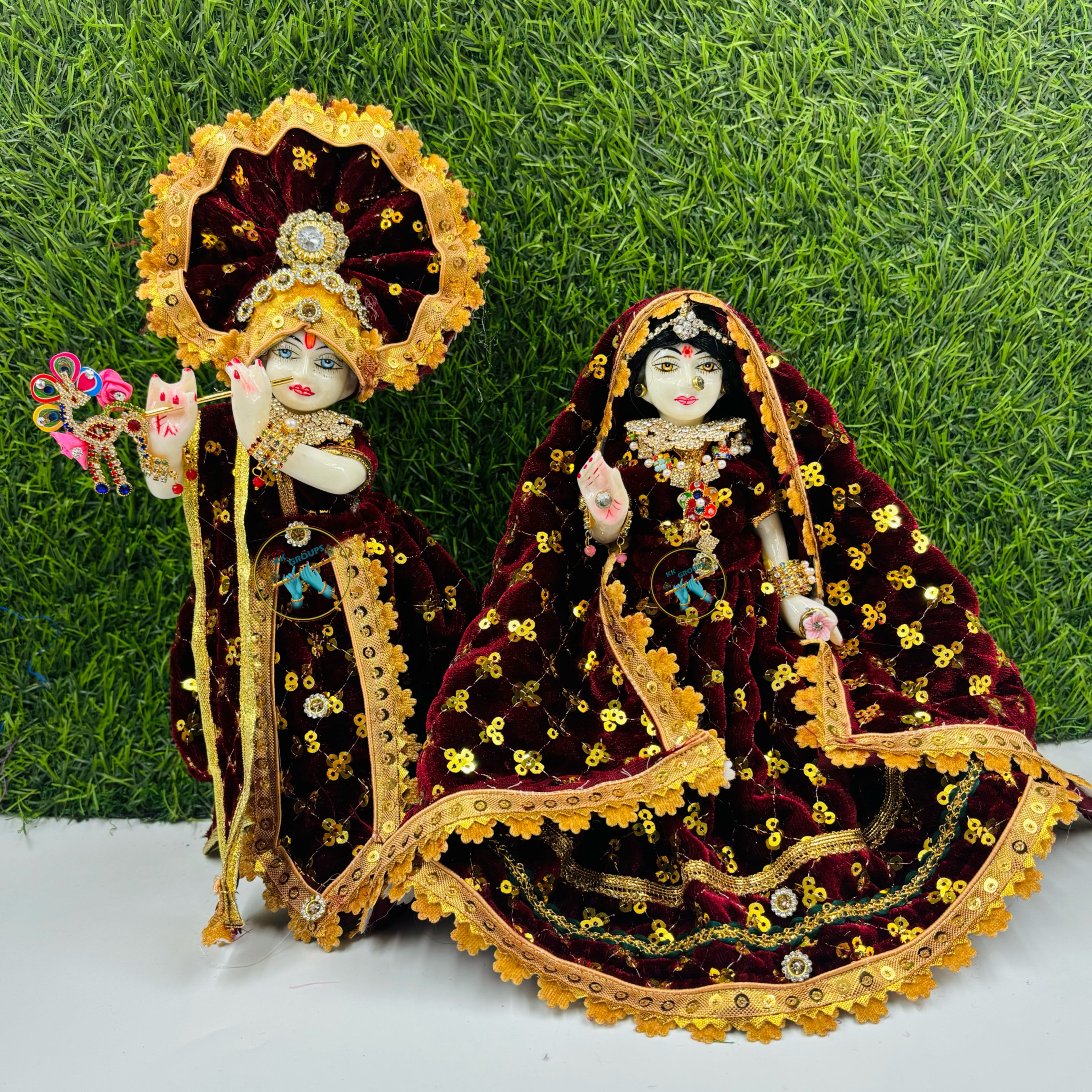 Embroidered Golden Radha Krishna Ji Dress, For Temple, Size: 4.7