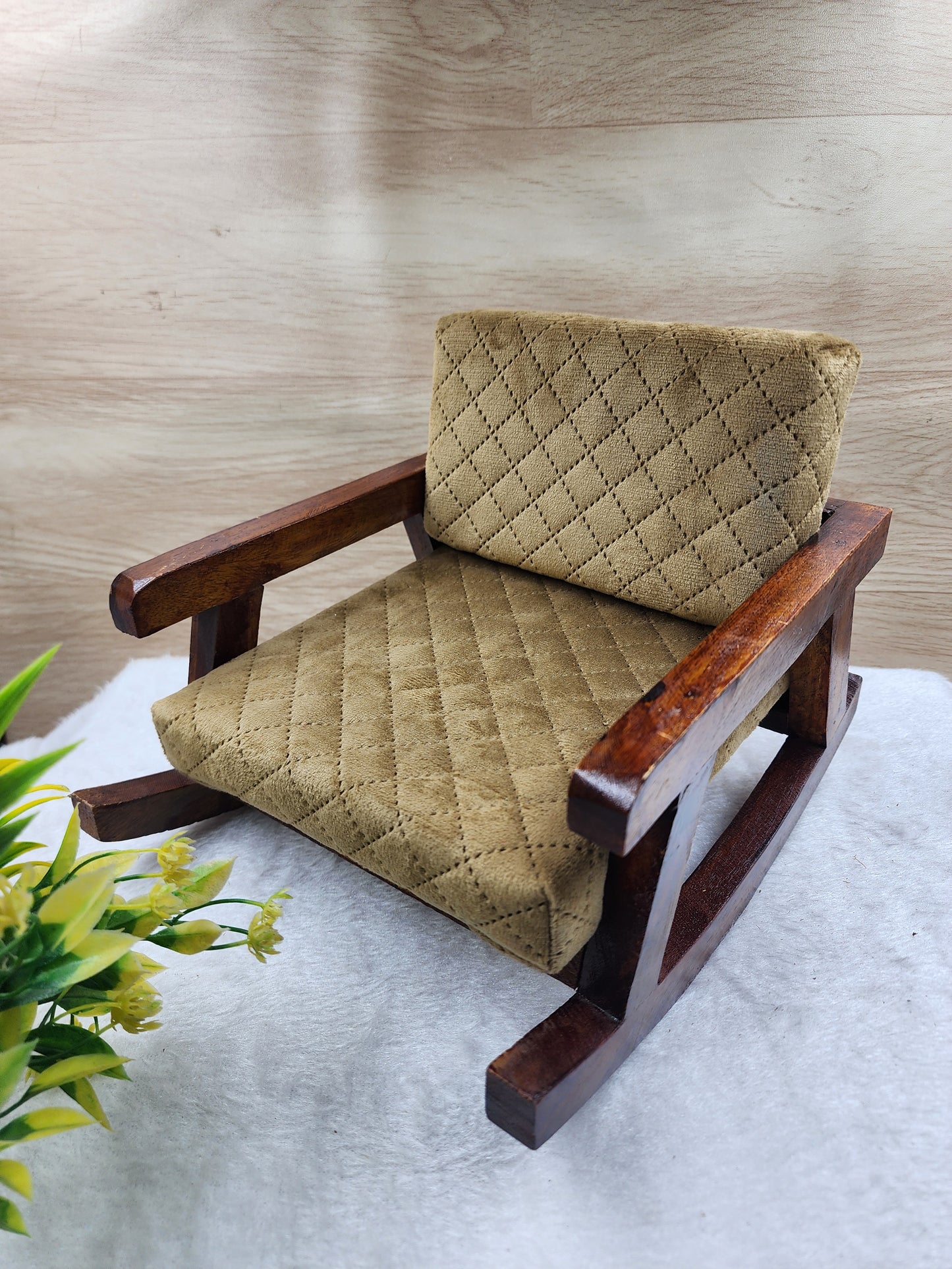 Premium Chair type singhasan for laddu gopal ji [Material-sheesham]