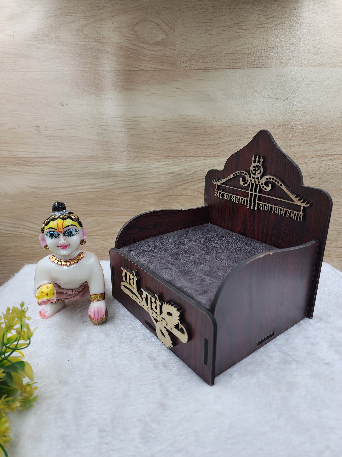 singhasan for laddu gopal ji