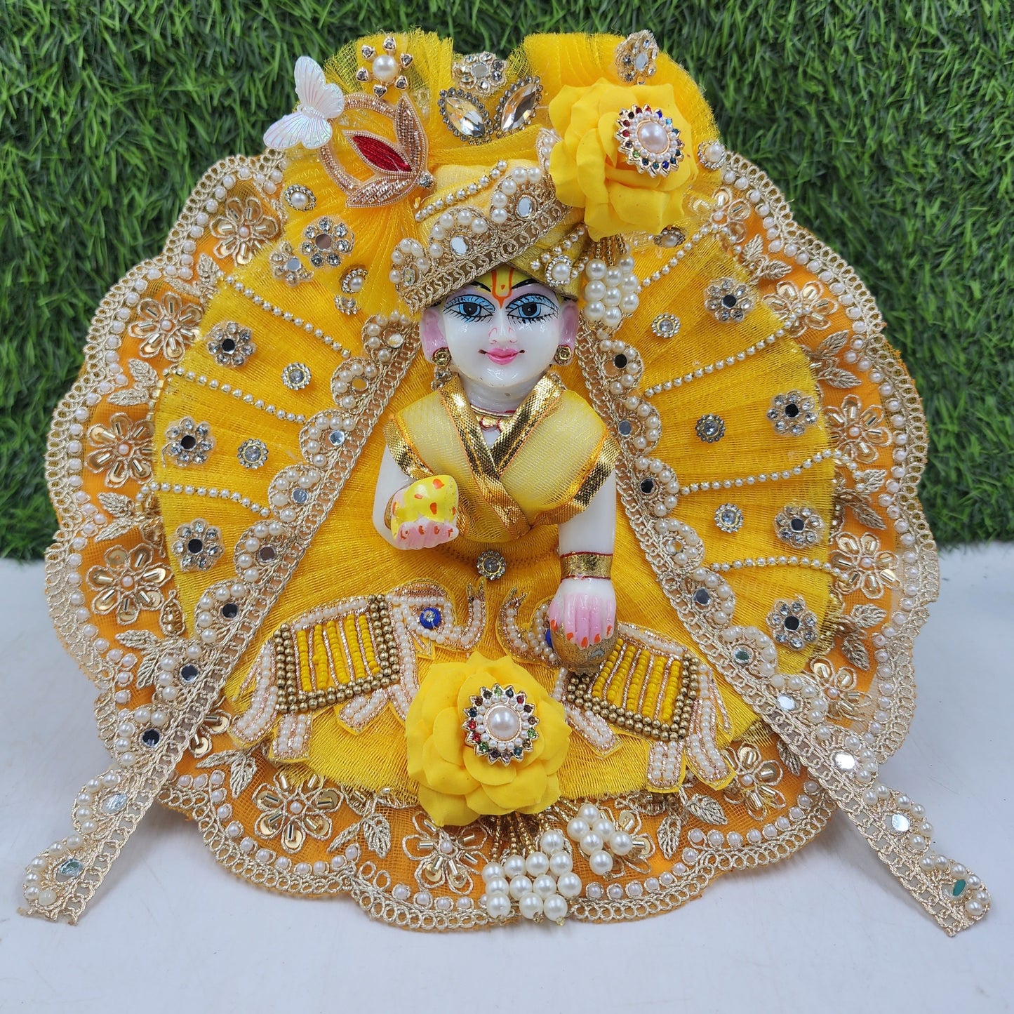 Yellow Maharaja heavy dress for laddu gopal ji